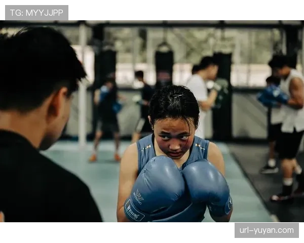 纪录片《拳头与人生》上映,聚焦退役拳手再就业社会议题 纪录片《拳头与人生》上映,聚焦退役拳手再就业社会议题