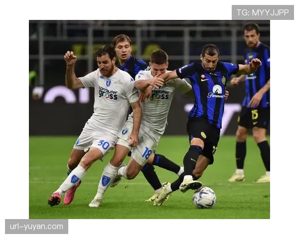 国际米兰2-0轻取恩波利,继续以净胜球优势领跑 国际米兰2-0轻取恩波利,继续以净胜球优势领跑